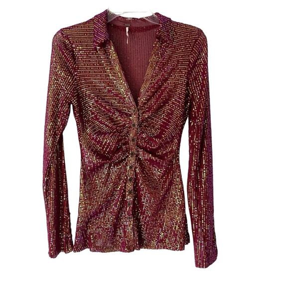 Free People NWOTS Red Sequin Shirtee Button Down Burgundy Maroon Top size XS - Picture 3 of 9
